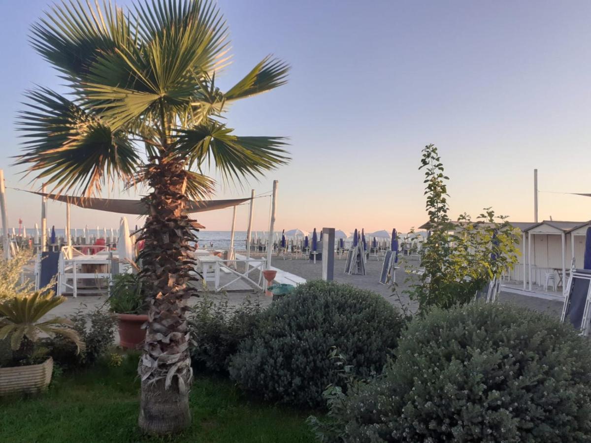 Apartament Rome Sea Lido di Ostia Zewnętrze zdjęcie